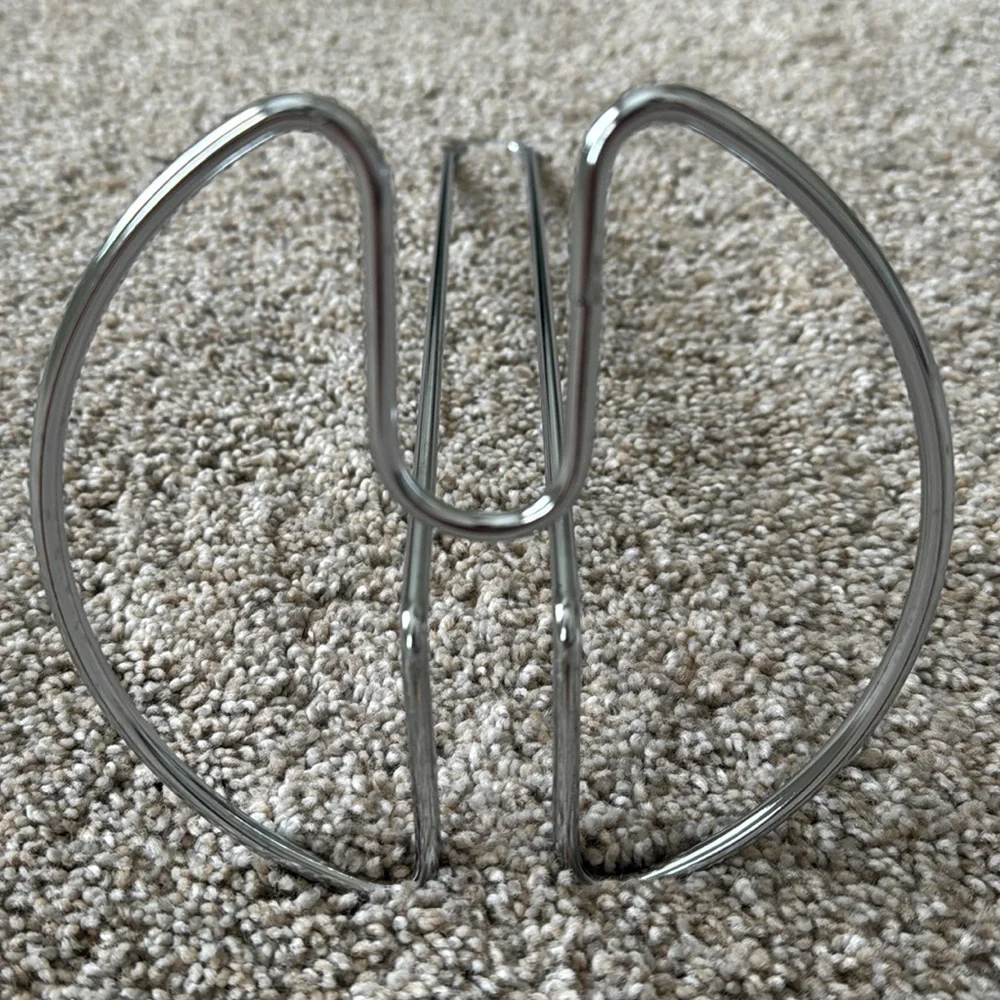 Paper Towel Holder - Picture 4 of 5